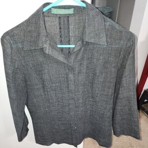 Women's Gray Textured Button-Down Shirt by New Yorker.